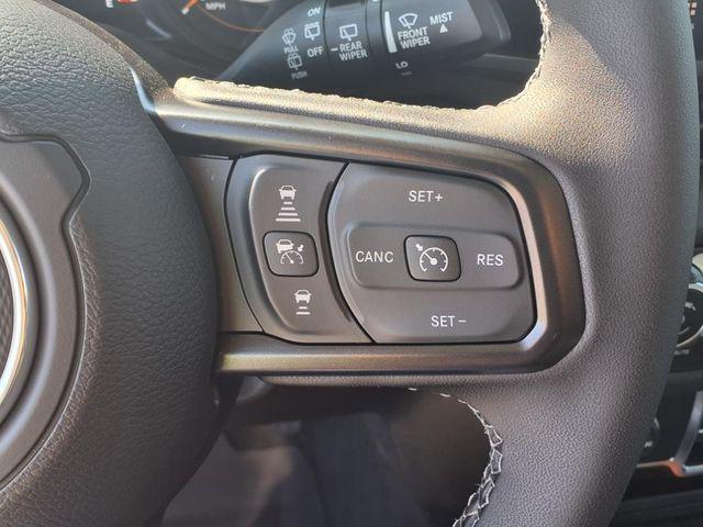 new 2025 Jeep Wrangler car, priced at $41,613