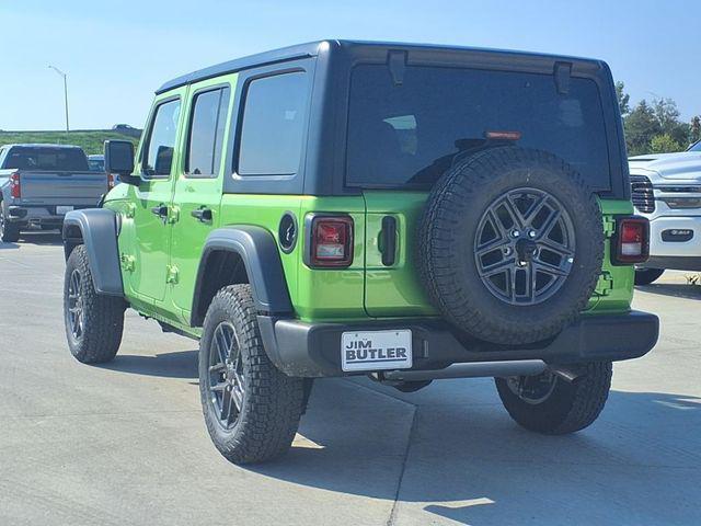 new 2025 Jeep Wrangler car, priced at $41,613