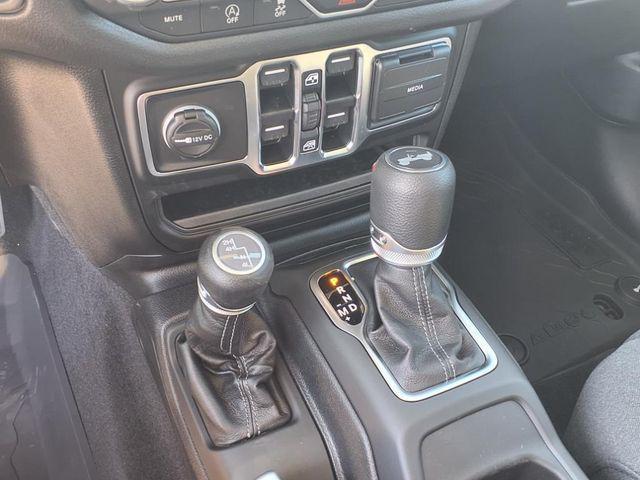 new 2025 Jeep Wrangler car, priced at $41,613