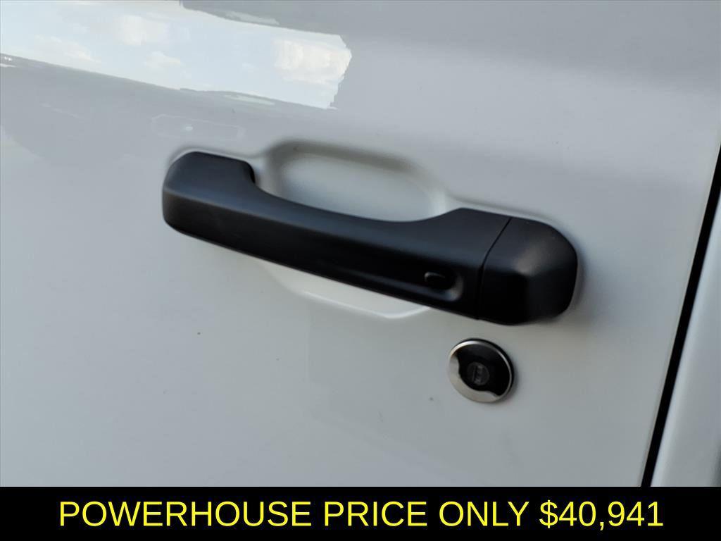 new 2025 Jeep Gladiator car, priced at $40,941