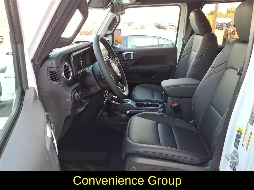 new 2025 Jeep Gladiator car, priced at $40,941