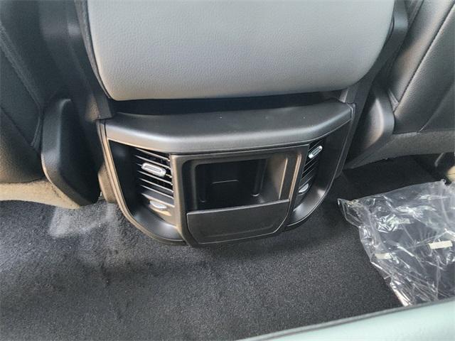 new 2025 Ram 1500 car, priced at $39,752