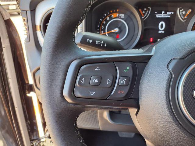 new 2025 Jeep Wrangler car, priced at $37,138