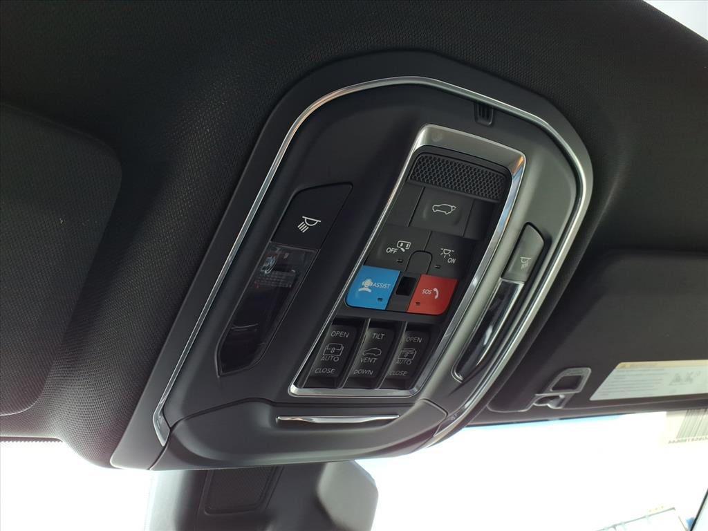 new 2025 Jeep Grand Cherokee L car, priced at $47,008