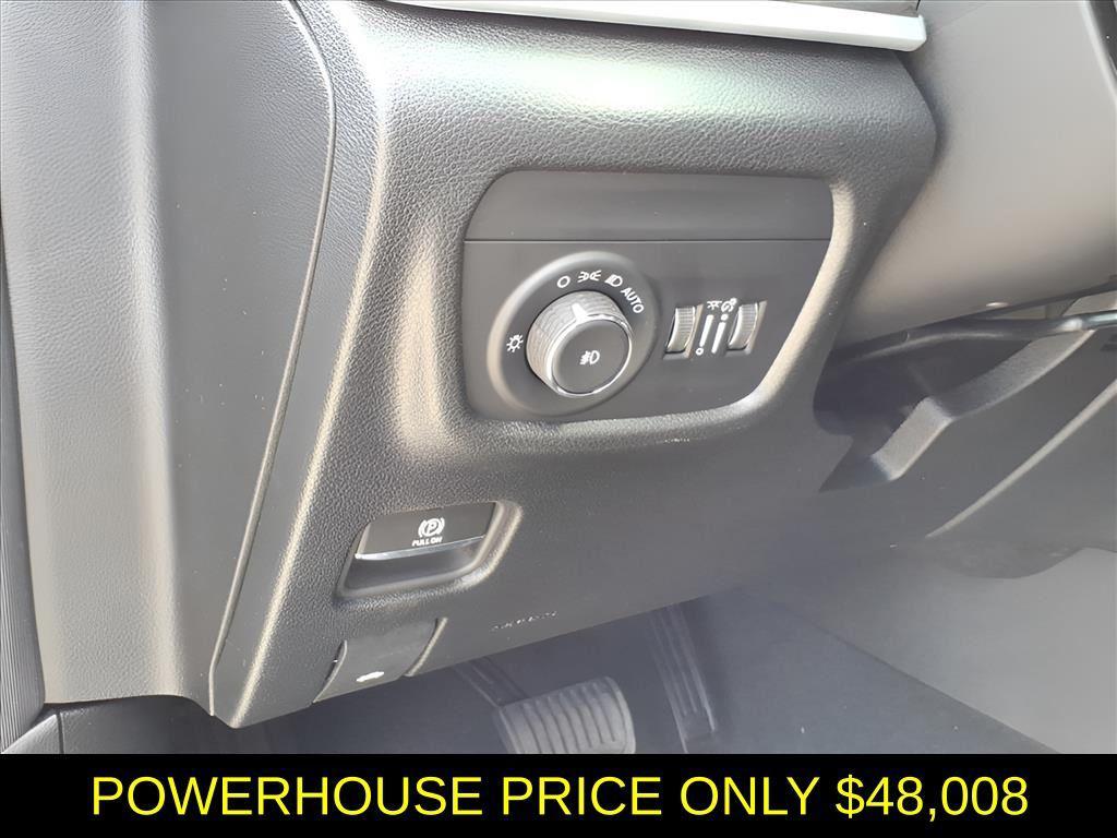 new 2025 Jeep Grand Cherokee L car, priced at $48,008