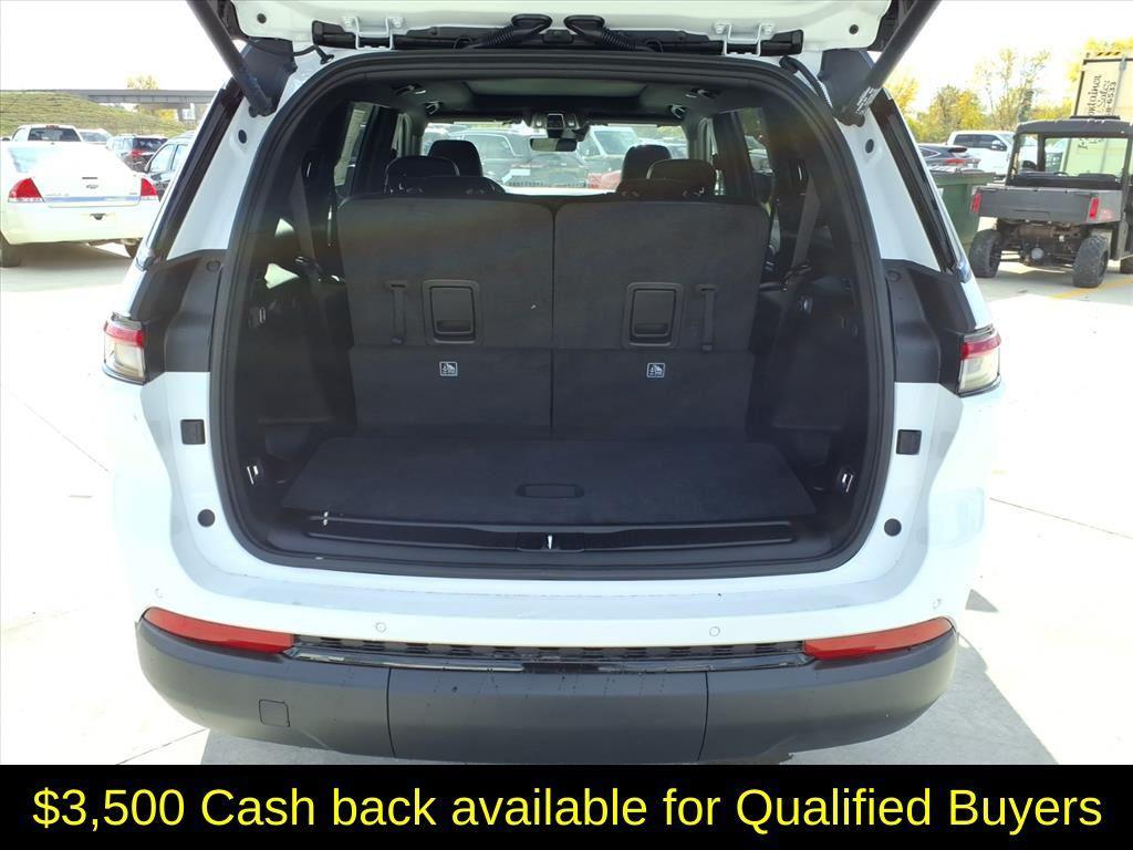 new 2025 Jeep Grand Cherokee L car, priced at $47,008