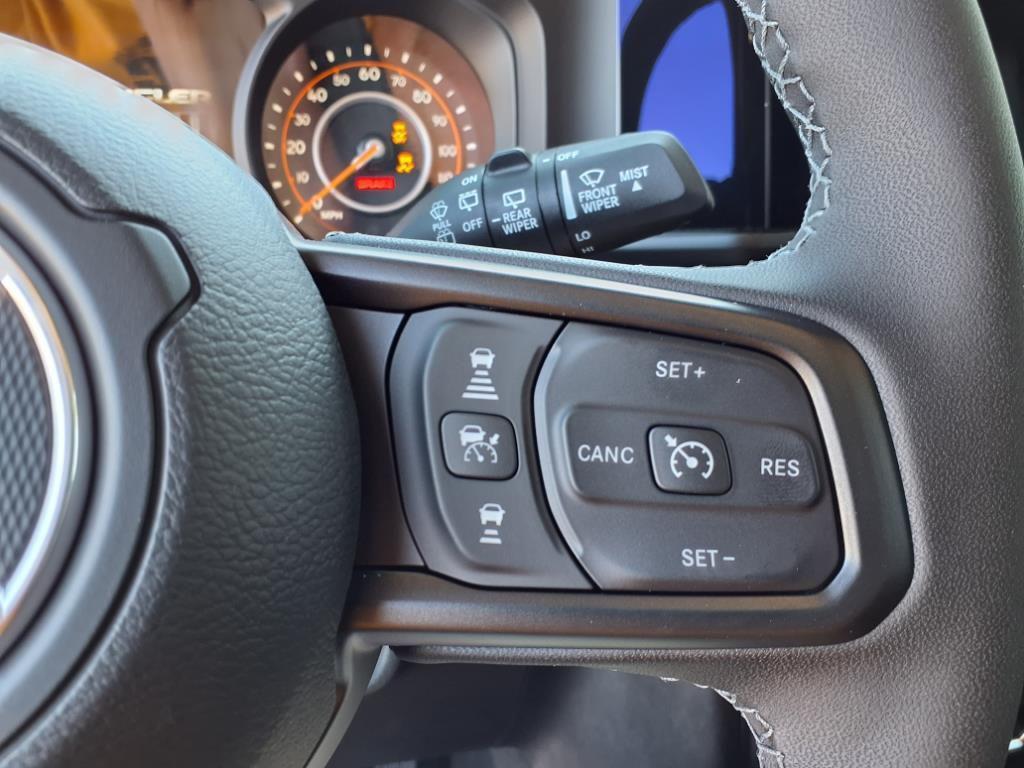 new 2025 Jeep Wrangler car, priced at $43,694