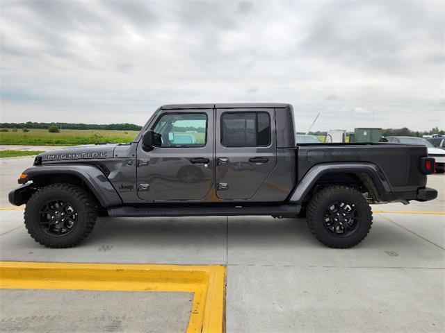 new 2025 Jeep Gladiator car, priced at $38,949