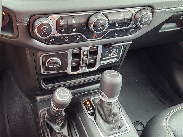 new 2025 Jeep Gladiator car, priced at $38,949