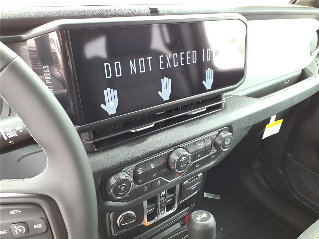 new 2026 Jeep Wrangler car, priced at $45,214