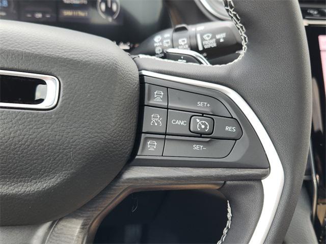 new 2025 Jeep Grand Cherokee car, priced at $42,887