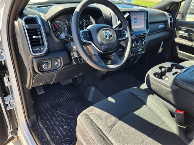 new 2025 Ram 3500 car, priced at $51,921