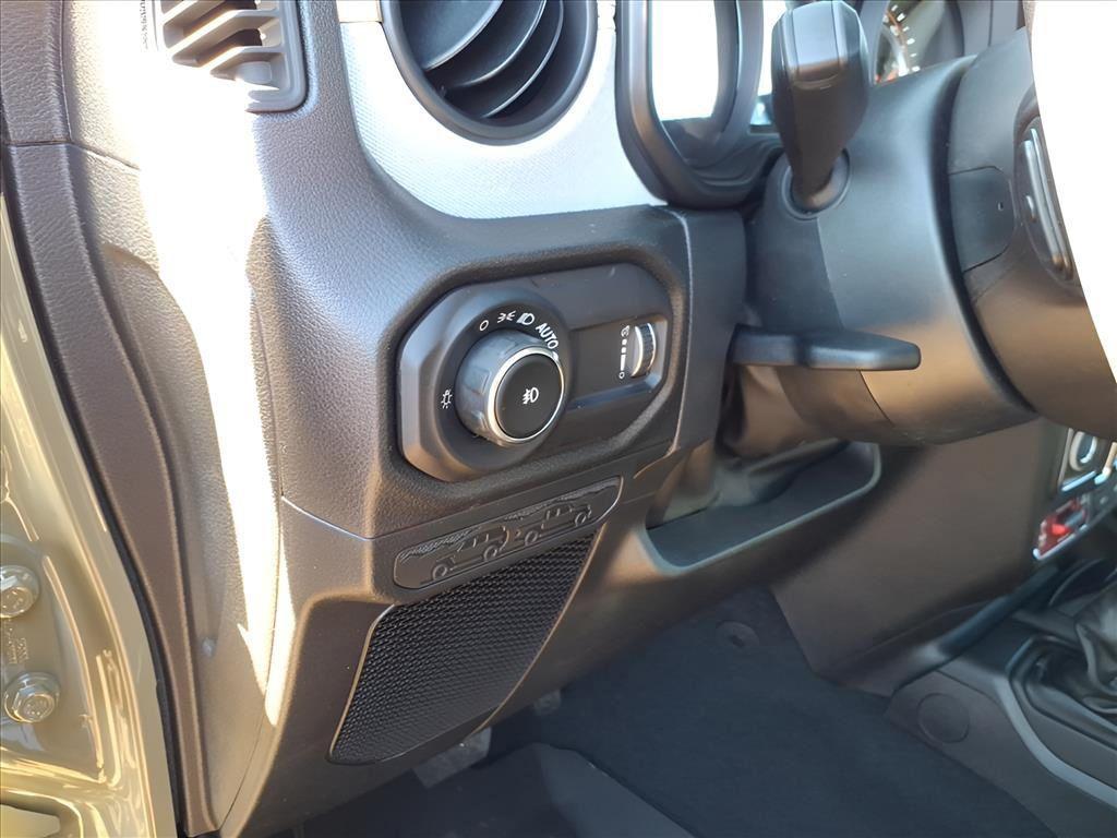 new 2026 Jeep Wrangler car, priced at $35,041