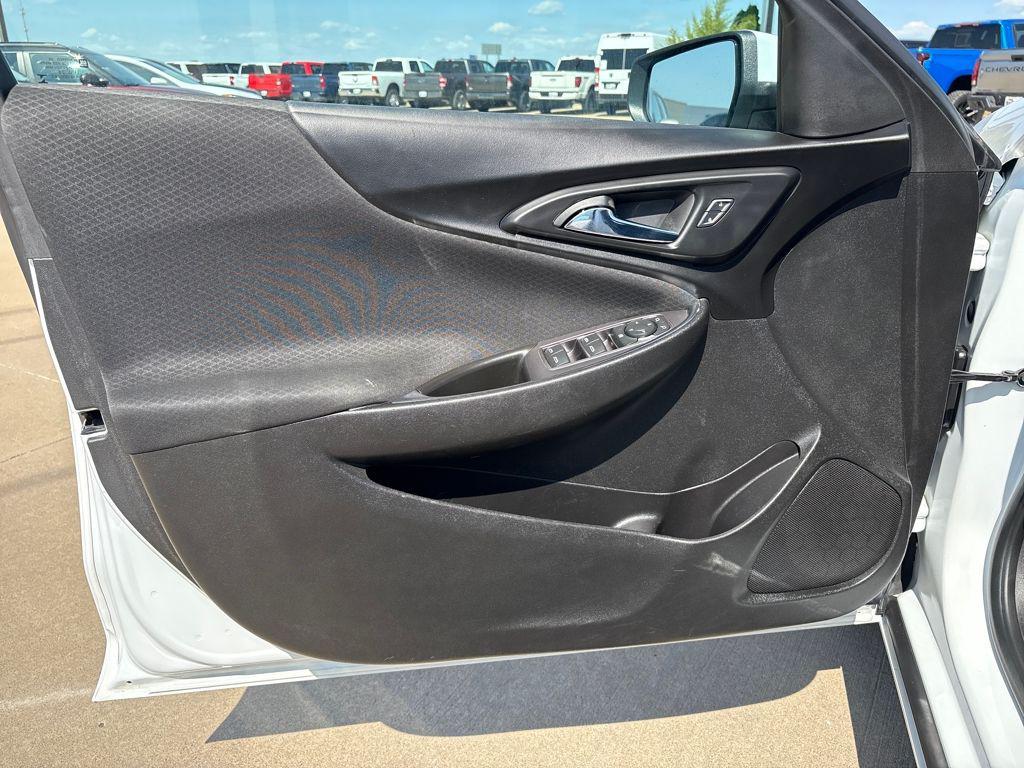 used 2017 Chevrolet Malibu car, priced at $9,928