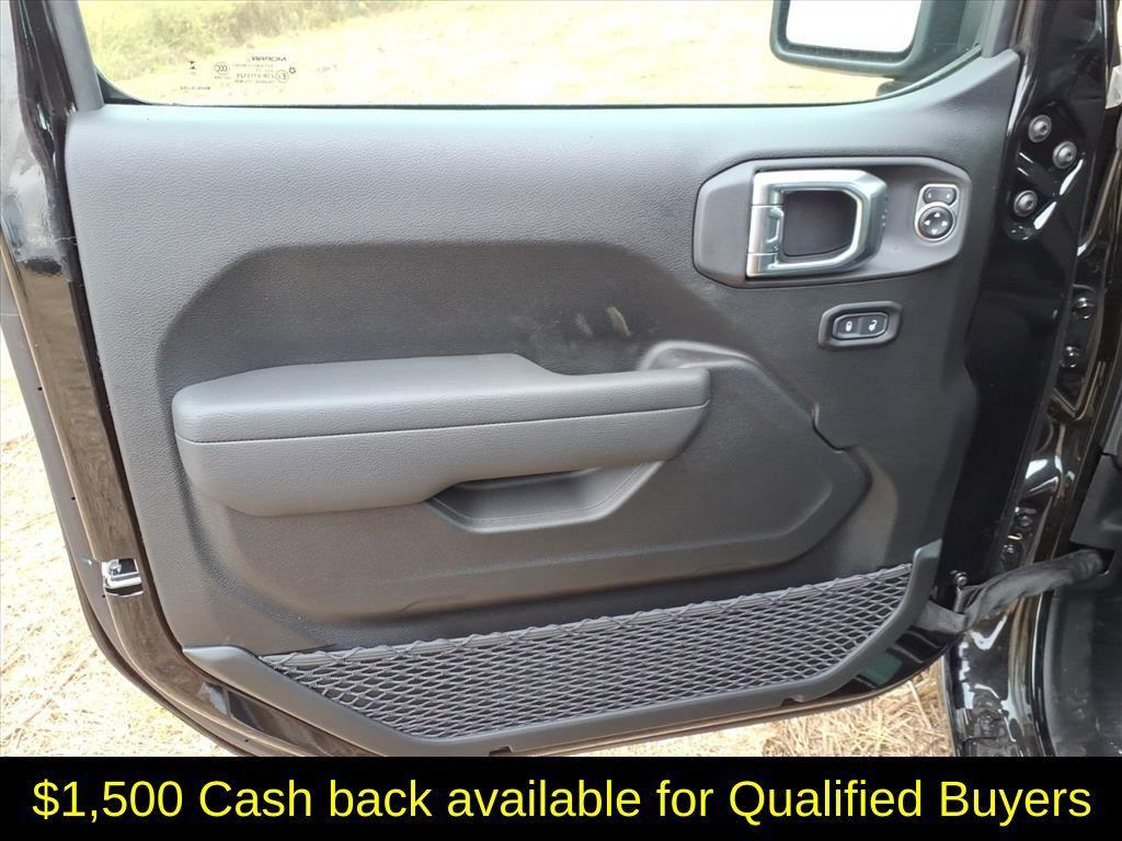 new 2026 Jeep Wrangler car, priced at $46,648