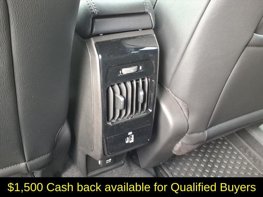 new 2025 Jeep Compass car, priced at $33,275