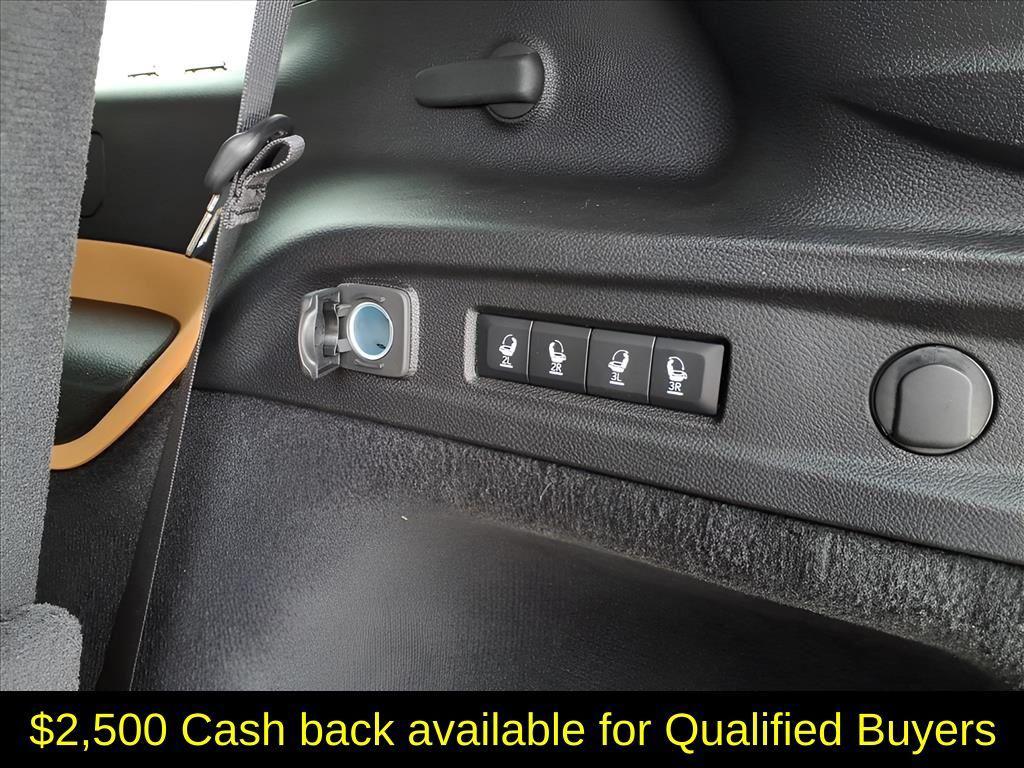 new 2025 Jeep Grand Cherokee L car, priced at $59,364