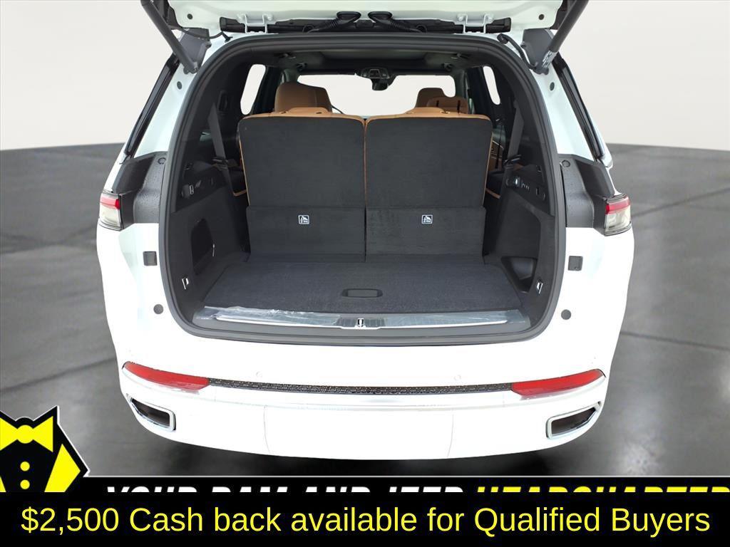 new 2025 Jeep Grand Cherokee L car, priced at $59,364