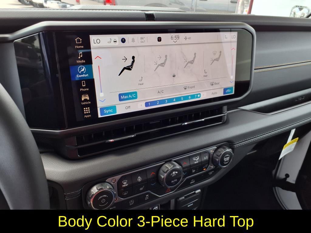 new 2025 Jeep Gladiator car, priced at $39,924