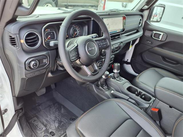 new 2025 Jeep Gladiator car, priced at $40,424