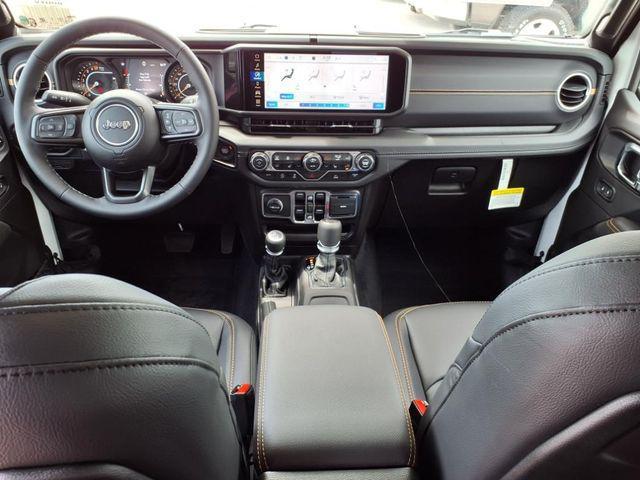 new 2025 Jeep Gladiator car, priced at $40,424