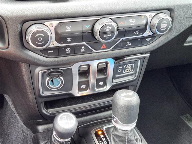 new 2025 Jeep Wrangler car, priced at $42,510
