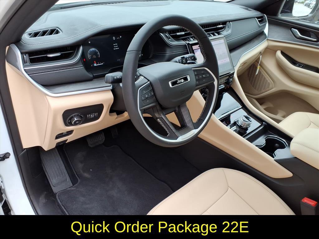 new 2025 Jeep Grand Cherokee L car, priced at $45,509
