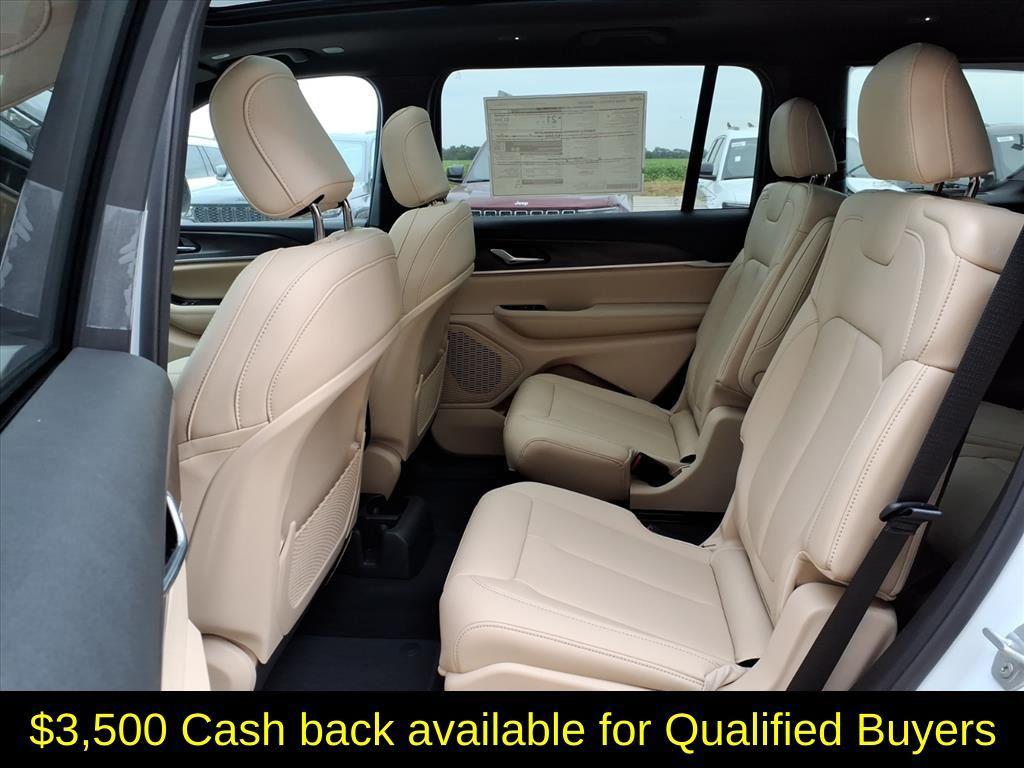 new 2025 Jeep Grand Cherokee L car, priced at $45,509