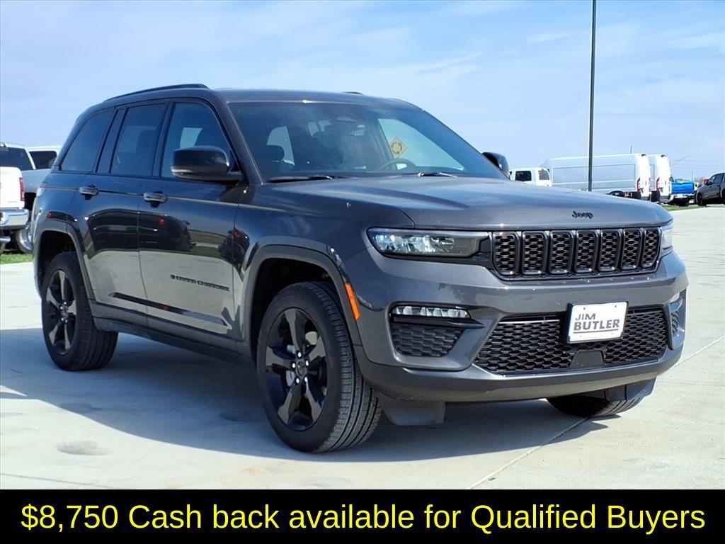 new 2025 Jeep Grand Cherokee car, priced at $37,232