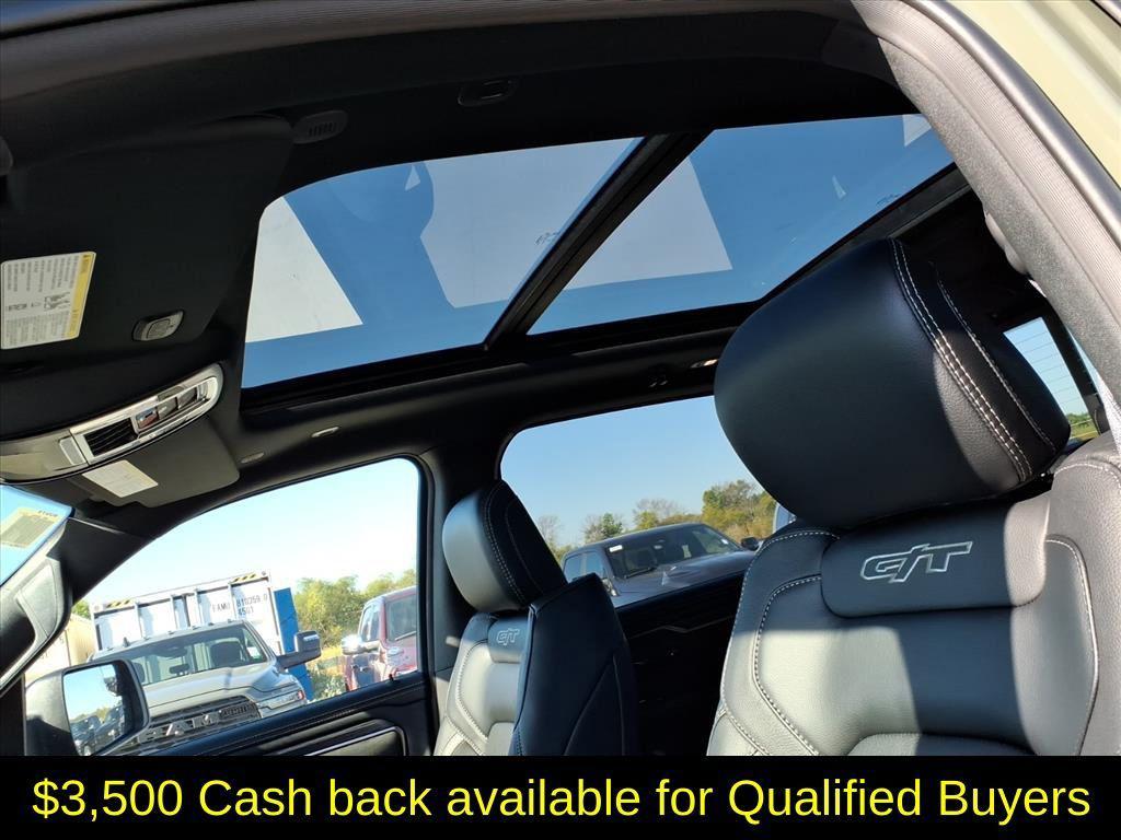 new 2026 Ram 1500 car, priced at $62,722