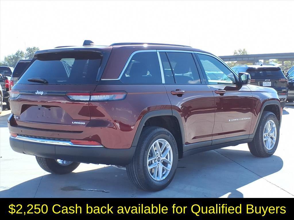 new 2025 Jeep Grand Cherokee car, priced at $37,999
