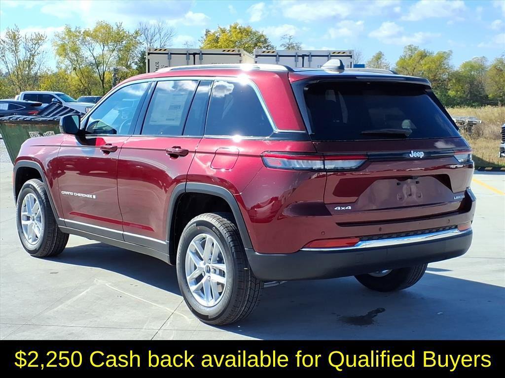 new 2025 Jeep Grand Cherokee car, priced at $37,999