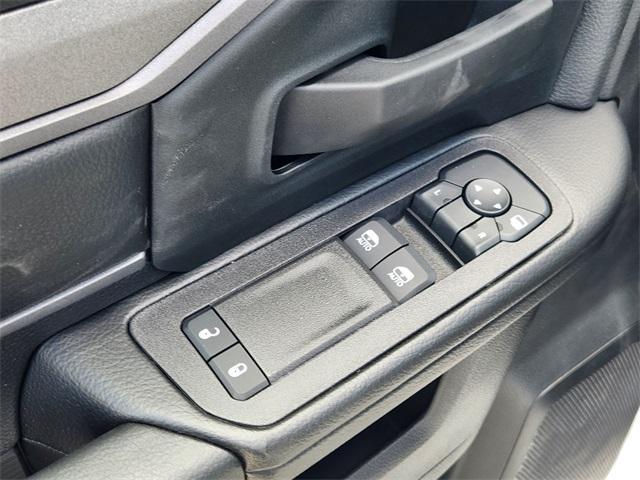 new 2025 Ram 2500 car, priced at $44,428