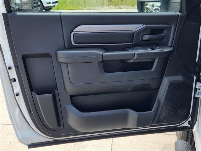 new 2025 Ram 2500 car, priced at $44,428