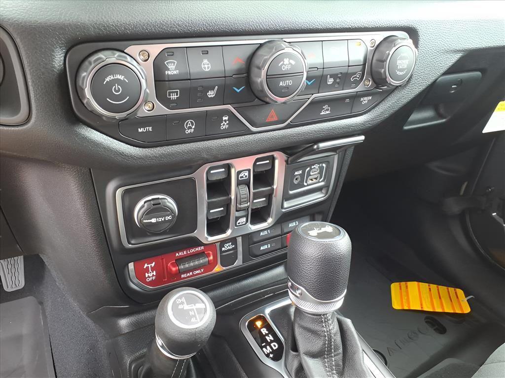 new 2026 Jeep Wrangler car, priced at $46,120