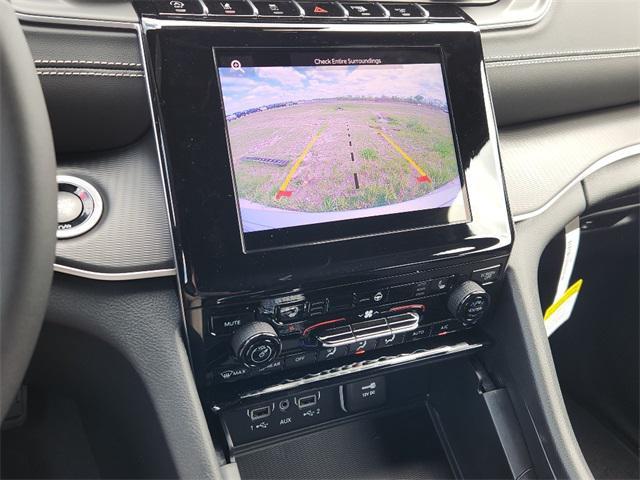 new 2025 Jeep Grand Cherokee car, priced at $39,472
