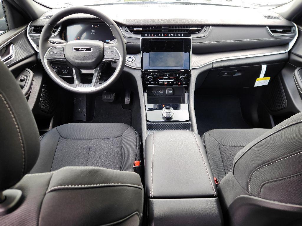 new 2025 Jeep Grand Cherokee L car, priced at $36,417
