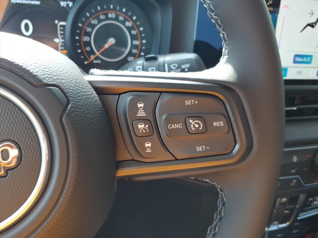 new 2025 Jeep Wrangler car, priced at $50,194