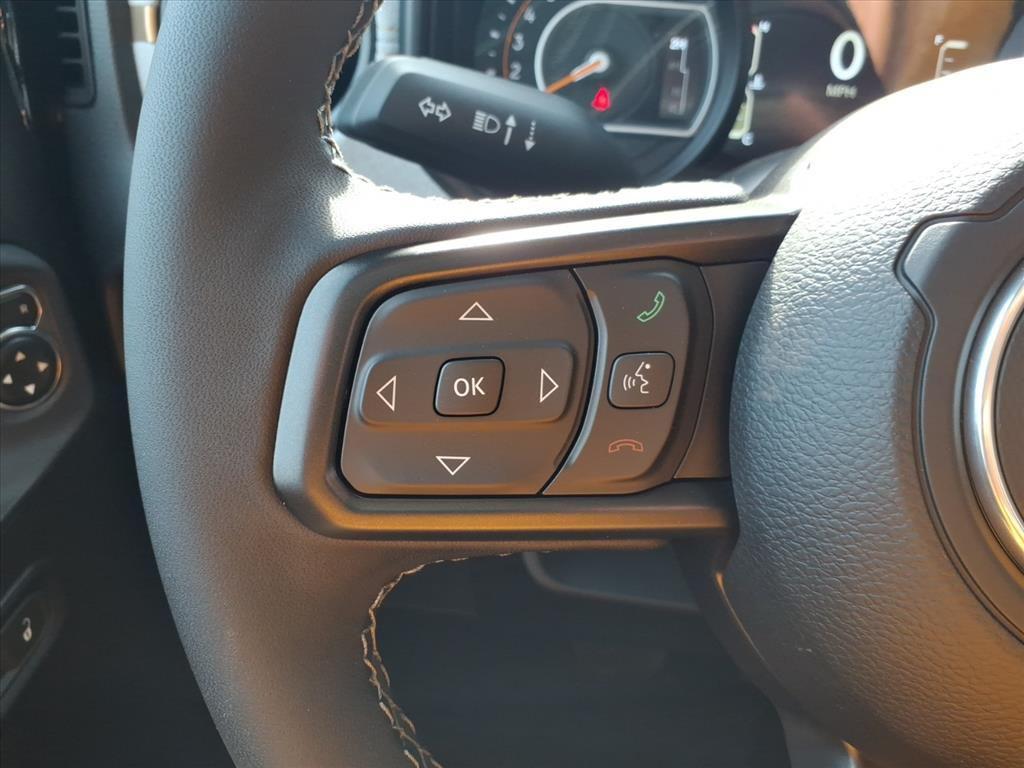 new 2025 Jeep Wrangler car, priced at $50,194