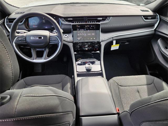 new 2024 Jeep Grand Cherokee car, priced at $48,113