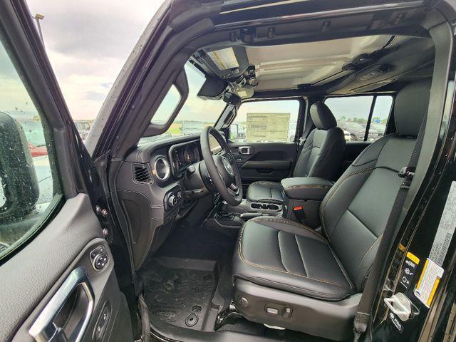 new 2025 Jeep Gladiator car, priced at $40,459