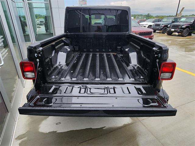 new 2025 Jeep Gladiator car, priced at $42,050