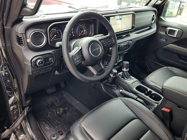new 2025 Jeep Gladiator car, priced at $40,459