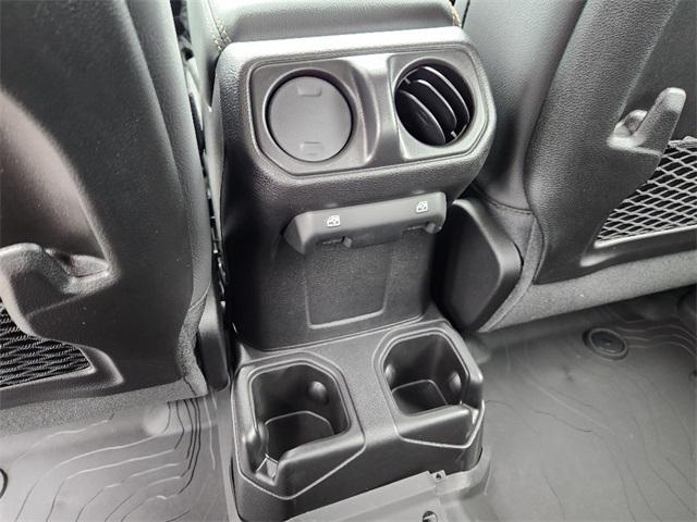 new 2025 Jeep Gladiator car, priced at $42,050