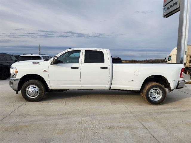 new 2024 Ram 3500 car, priced at $55,381