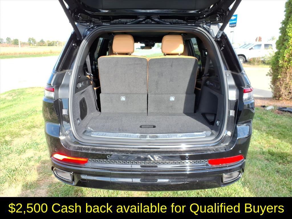 new 2025 Jeep Grand Cherokee L car, priced at $58,181