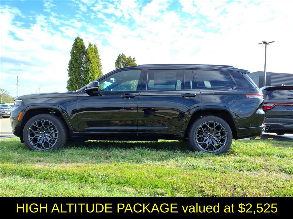 new 2025 Jeep Grand Cherokee L car, priced at $58,181