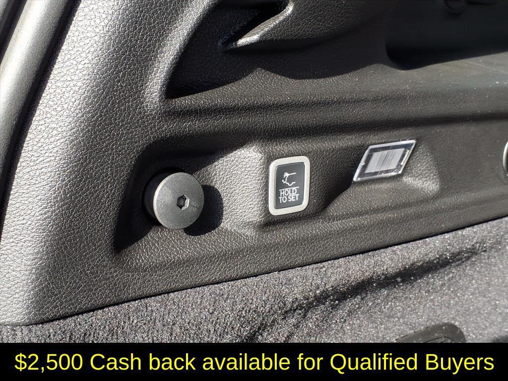 new 2025 Jeep Grand Cherokee L car, priced at $58,181