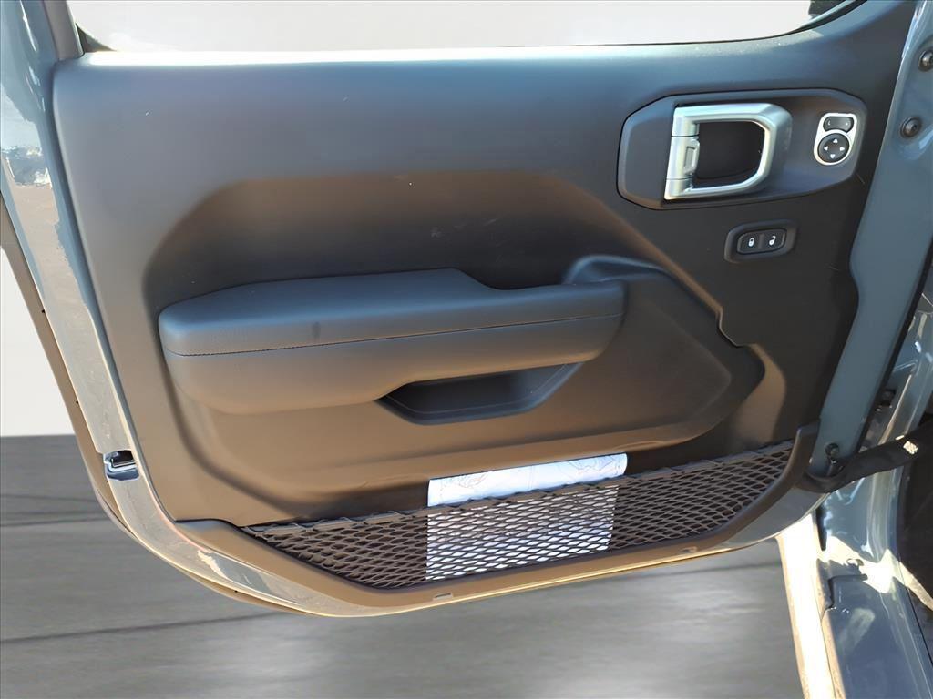 new 2026 Jeep Wrangler car, priced at $44,128