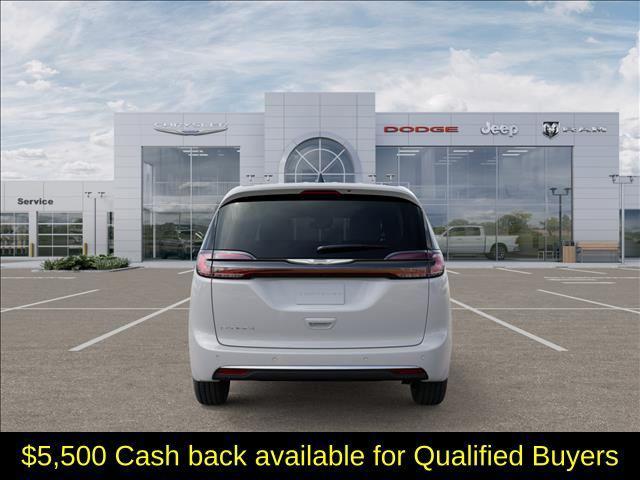 new 2025 Chrysler Pacifica car, priced at $34,328